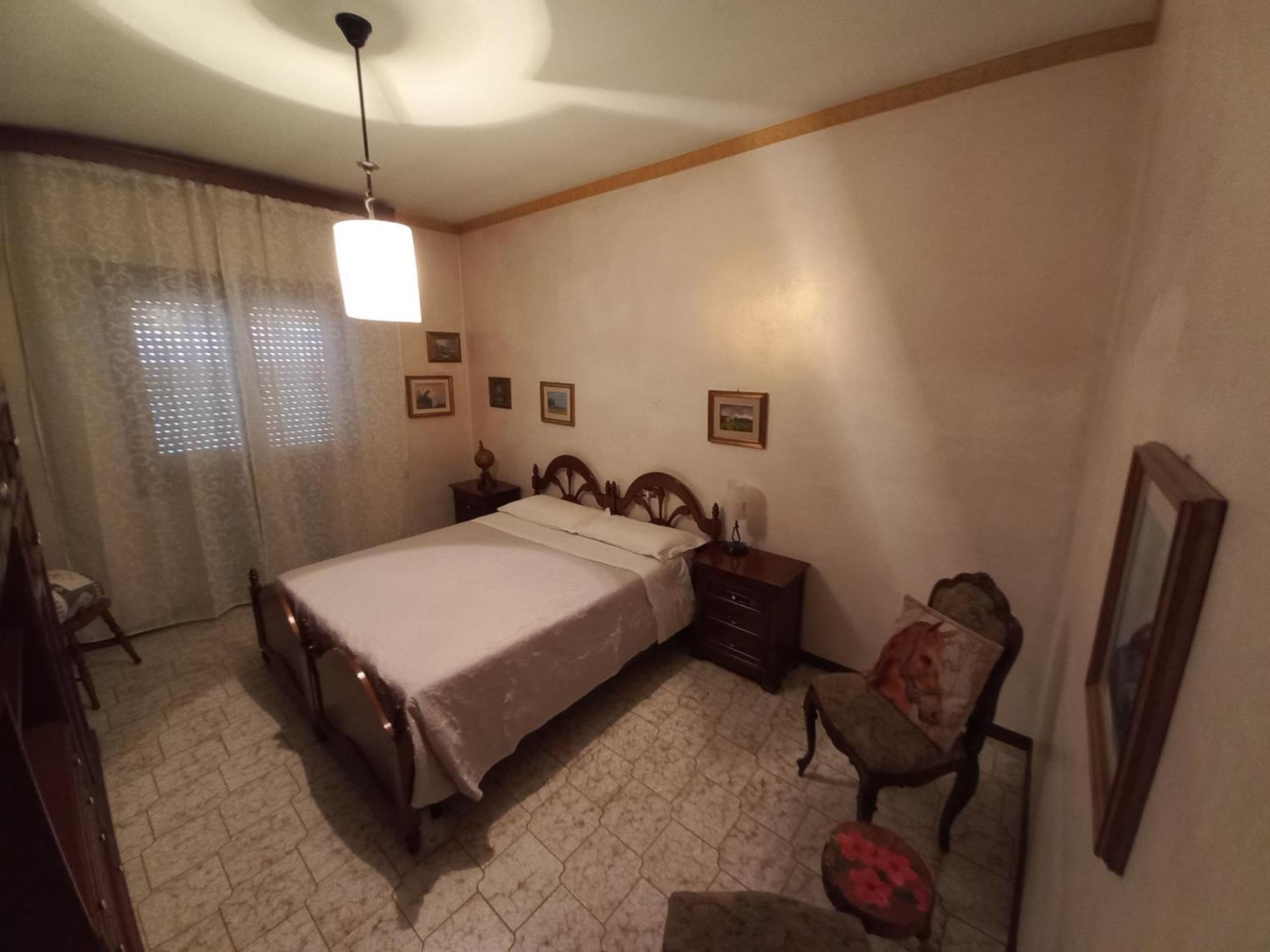 Casa Guerrino Bed & Breakfast L'Aquila Ruang foto